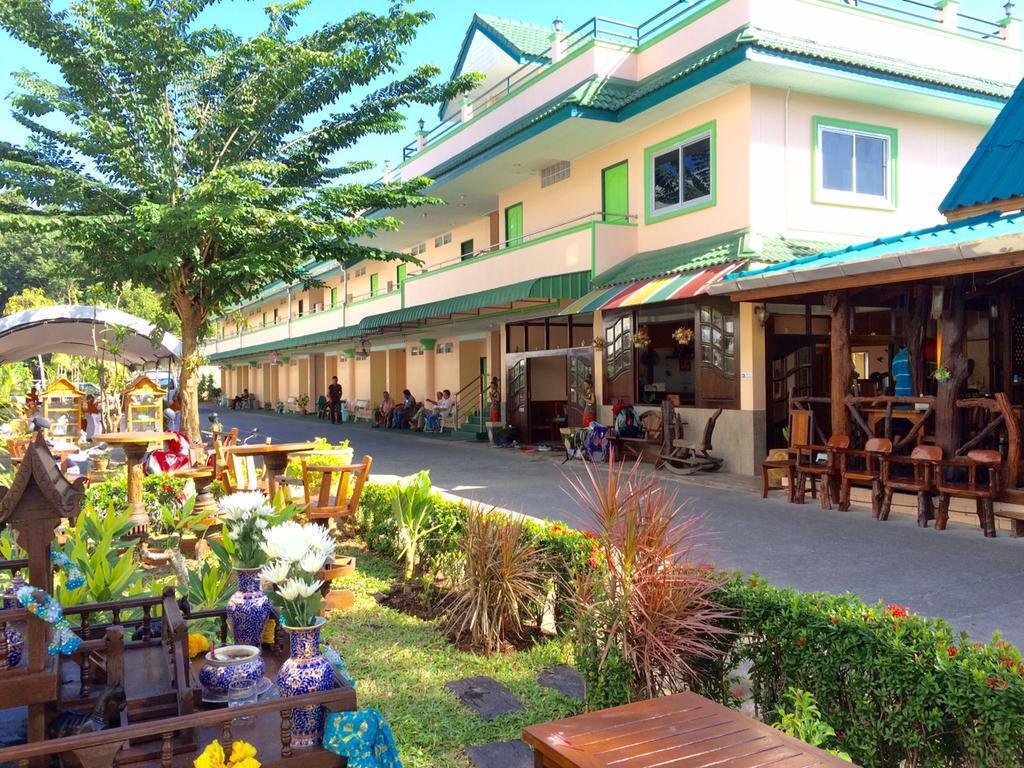 J.Holiday Inn Krabi town Exteriör bild